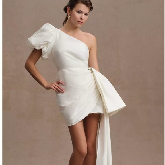 Sachin & Babi Dova Puffed One-Shoulder Bow Train Wrap Mini Dress - Picture 1 of 4
